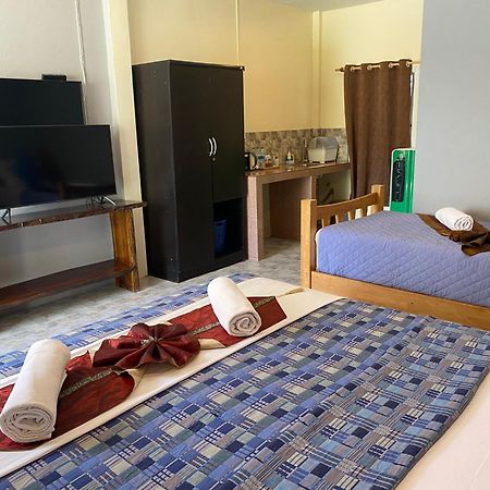 Suntalee House 호텔 Nai Yang Beach 외부 사진