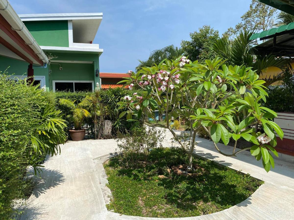 Suntalee House 호텔 Nai Yang Beach 외부 사진
