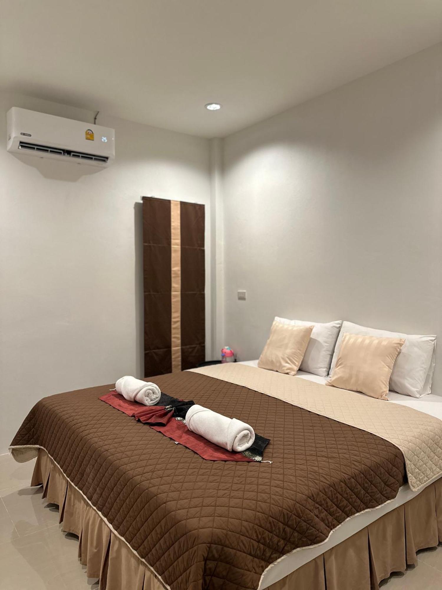 Suntalee House 호텔 Nai Yang Beach 외부 사진