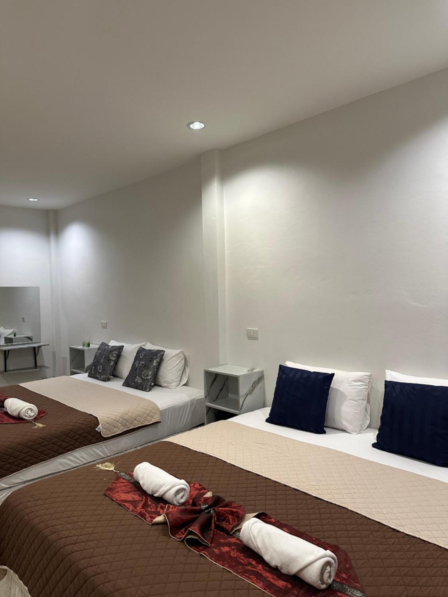 Suntalee House 호텔 Nai Yang Beach 외부 사진
