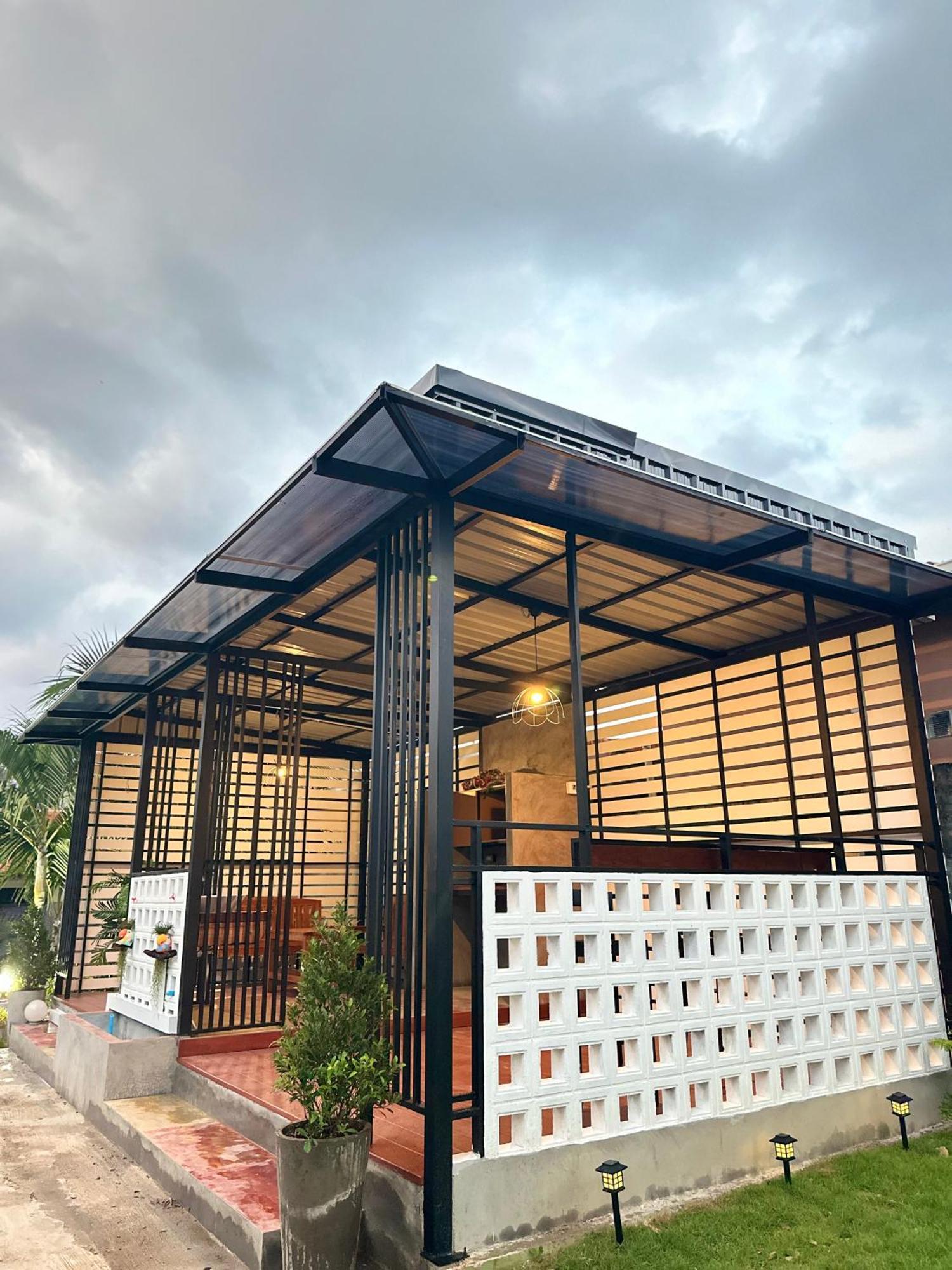 Suntalee House 호텔 Nai Yang Beach 외부 사진
