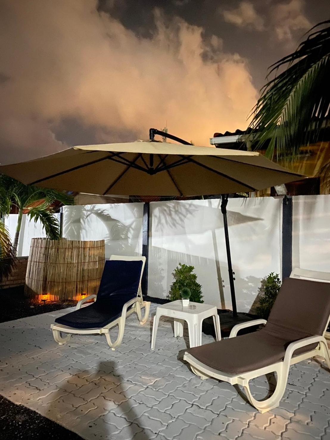 Suntalee House 호텔 Nai Yang Beach 외부 사진