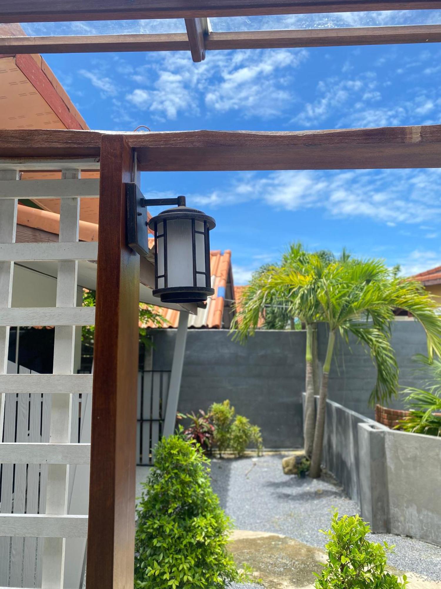 Suntalee House 호텔 Nai Yang Beach 외부 사진