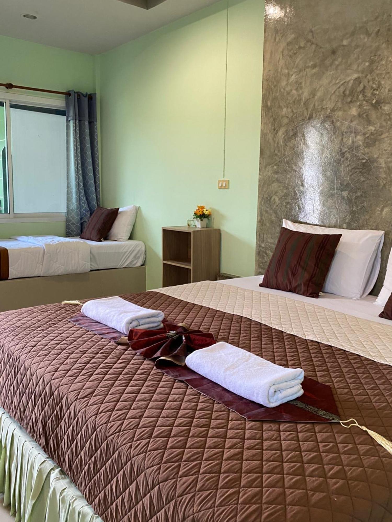 Suntalee House 호텔 Nai Yang Beach 외부 사진