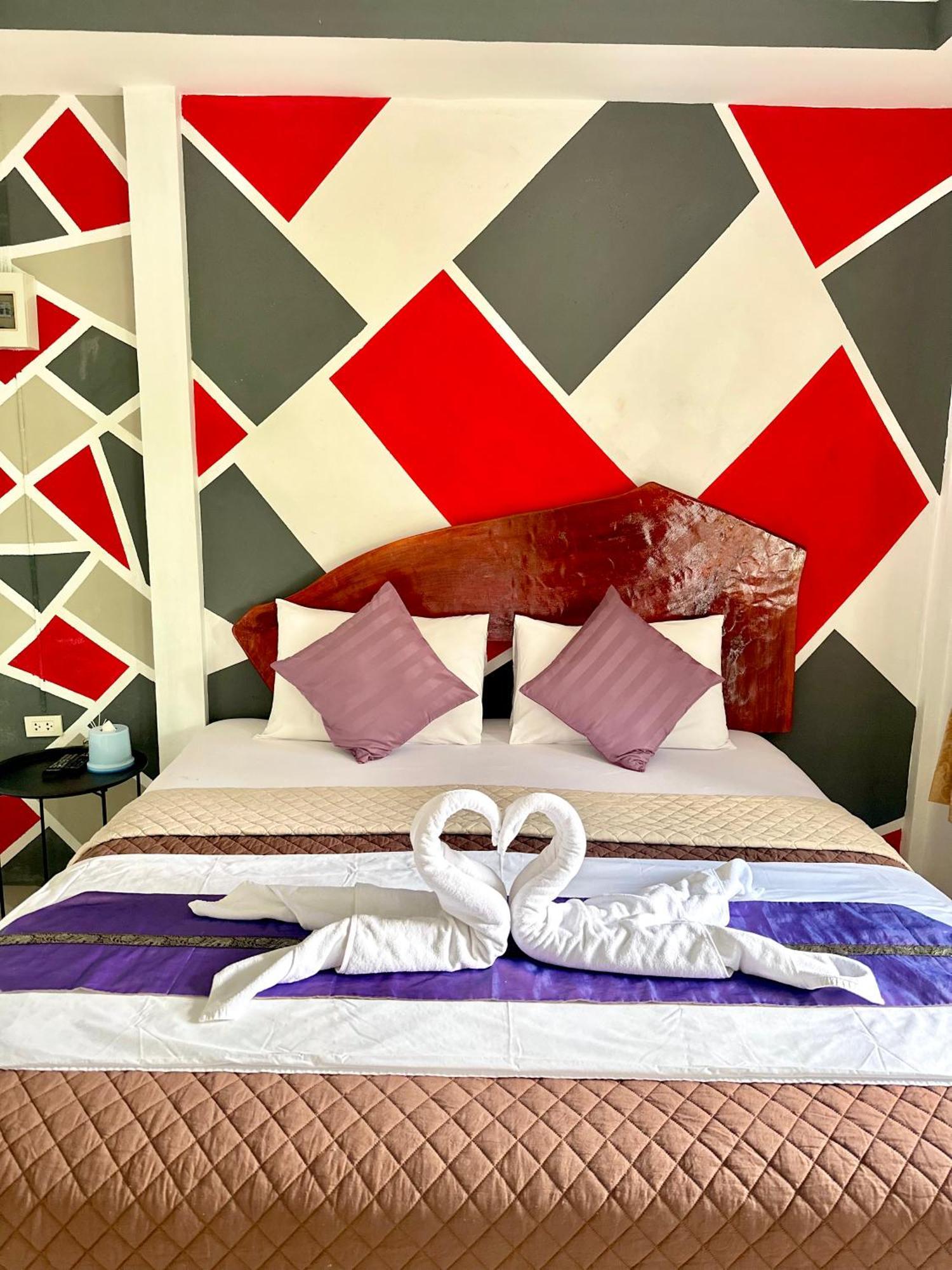Suntalee House 호텔 Nai Yang Beach 외부 사진